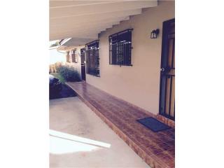 8932 17th Ter, Miami, FL 33165-7820