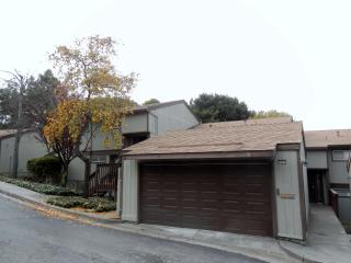23019 Avis Ln, Hayward, CA 94541-4432