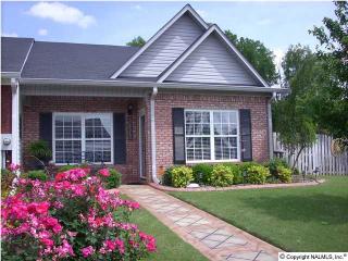 2360 Cameron St, Decatur, AL 35603-1340