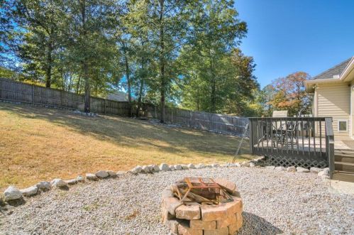 1048 Bubbling Springs Dr, Graniteville SC  29829-0018 exterior