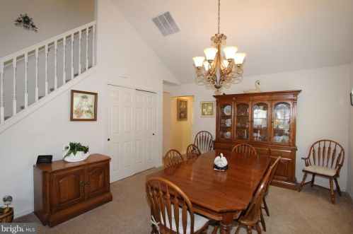 46 Meadowview Dr, Pilesgrove NJ 08098-2539 exterior