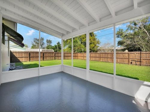 1109 Cobblestone Ave, Deltona, FL 32725-7044