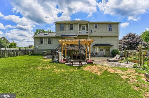 12090 Cross Roads Ave, Cross Roads PA  17322-8783 exterior