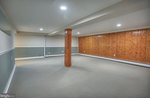 5526 Rodgers Ave, Harrisburg PA  17112-2574 exterior