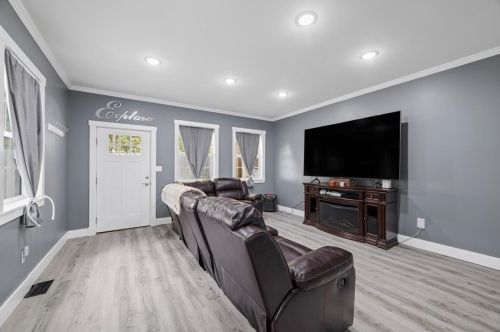 3364 Spring Garden Rd, Pittsburgh PA  15212-1254 exterior