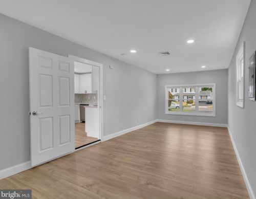 38 Parish Ln, Willingboro NJ  08046-2708 exterior