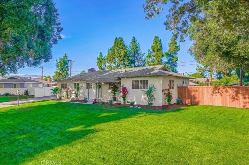 1365 Mulberry St, Riverside CA  92501-1935 exterior