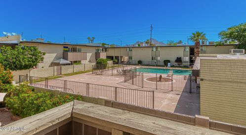 6767 7th St, Phoenix AZ 85014-1005 exterior