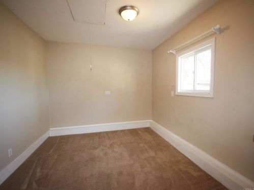 1110 Woodrail Dr, Vista CA  92083-3049 exterior