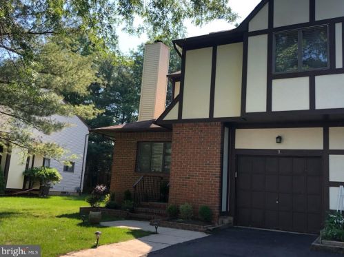 1 Beckett Ct, Trenton, NJ 08628-2230
