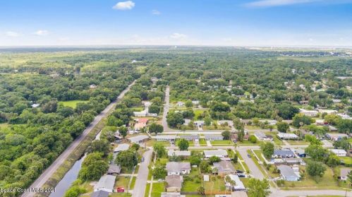 2558 Stratford Dr, Cocoa FL  32926-4319 exterior