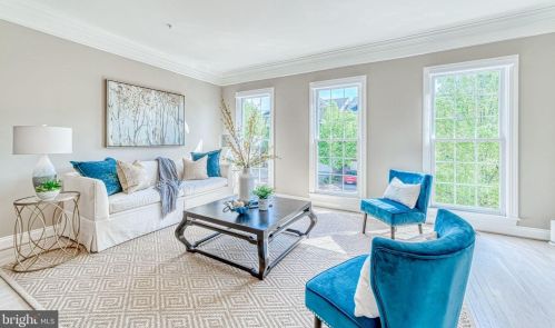 18499 Perdido Bay Ter, Leesburg, VA 20176-7401