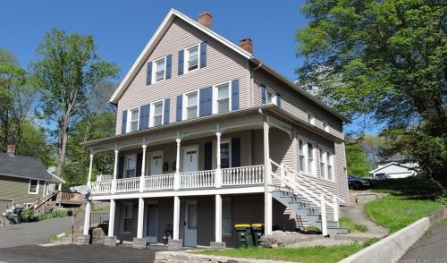 200 Prospect St, Ansonia CT  06401-1524 exterior