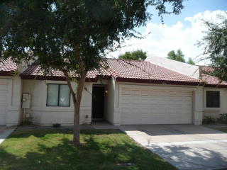 9122 68th Ave, Peoria AZ  85345-8849 exterior