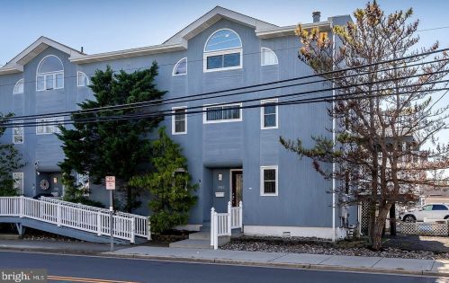 3502 West Ave, Ocean City, NJ 08226-1938