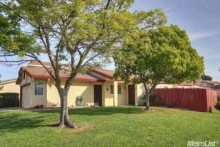 8081 Kingsdale Way, Sacramento, CA 95823-5158
