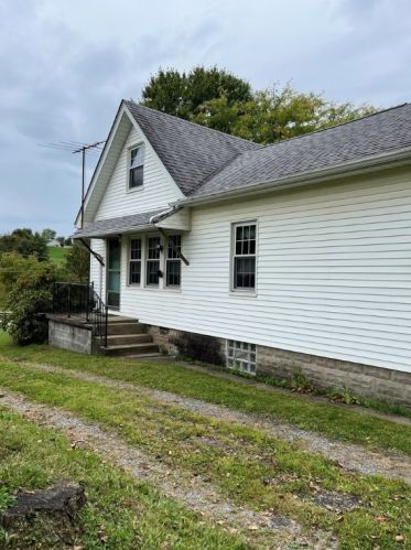 3390 Portersville Rd, Portersville, PA 16051-3214