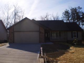 210 Amherst Ln, Crossville, TN 38558-8100