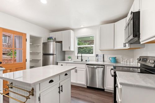 321 Race St, Grass Valley CA  95945-7328 exterior