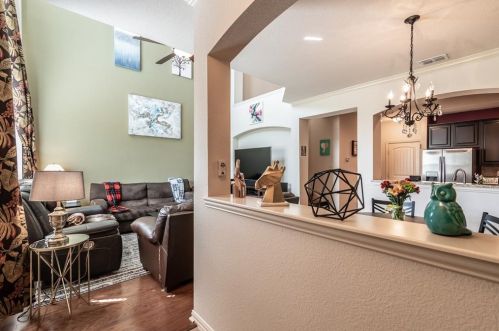 6920 Carrington Ln, Fort Worth TX  76137-7557 exterior