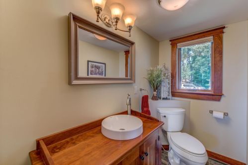7 Birkmose Park, Hudson WI  54016-2286 exterior