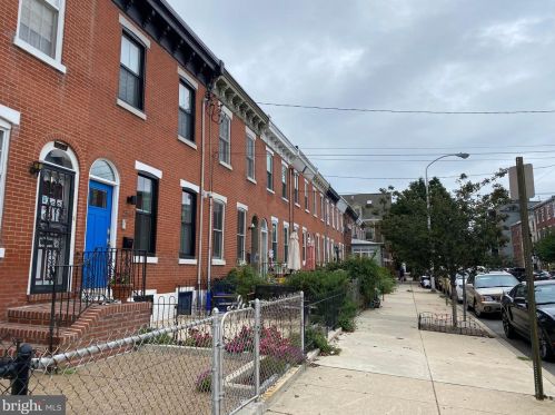2532 Christian St, Philadelphia PA  19146-2314 exterior