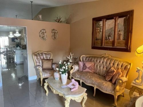 2773 54th St, Hialeah, FL 33016-4083