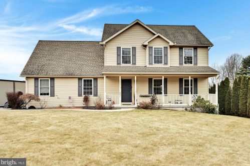 361 Moyers Station Rd, Schuylkill Haven, PA 17972-8509