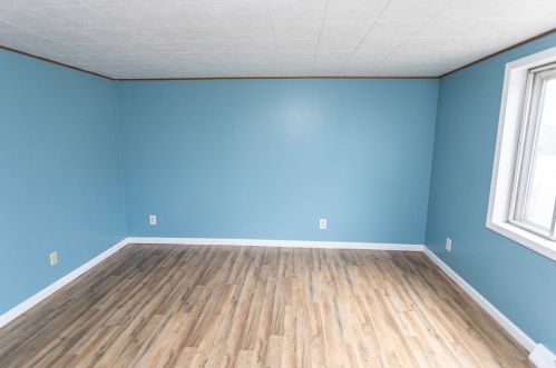 1525 Crawford Ave, Connellsville PA  15425-1622 exterior