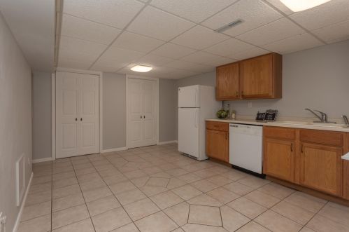 1213 Lark St, Alex MN 56308-2312 exterior