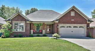 7220 Oakburn Dr, Louisville, KY 40258-3821