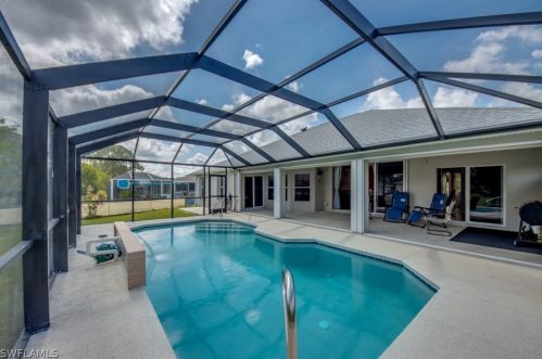 4718 6 St, Lehigh Acres FL 33971-1110 exterior