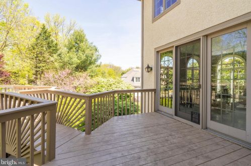 5 Gregory Ln, Newtown Square PA  19073-1518 exterior