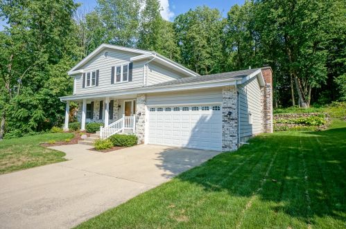 2839 Rolling Ridge Dr, Waukesha WI  53188-1362 exterior