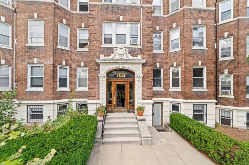 1633 Commonwealth Ave, Boston MA  02135 exterior