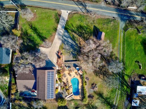 2979 Keeling Ave, Lakeport CA  95453-6804 exterior