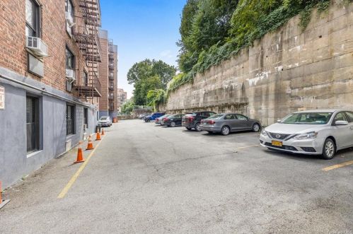4315 Webster Ave, Bronx NY  10470-2358 exterior