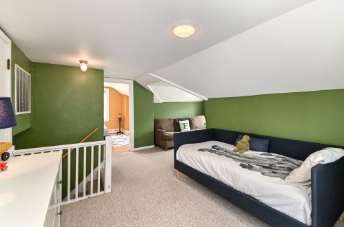 5616 Washington Blvd, Milwaukee WI 53208-1647 exterior