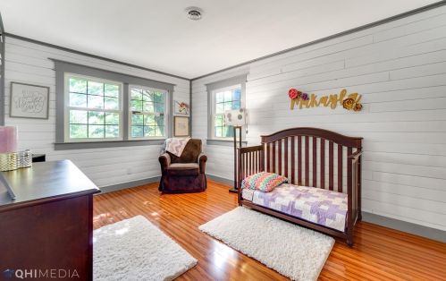 4102 Bloomingdale Ave, Valpo IN  46383-1914 exterior