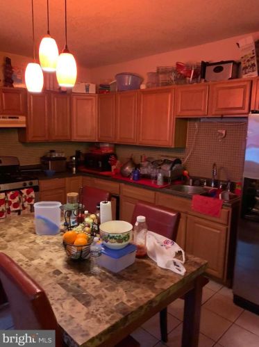 2723 Booser Ave, Harrisburg PA 17103-1930 exterior