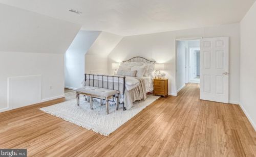 13931 Ruler Ct, Woodbridge VA  22193-3733 exterior