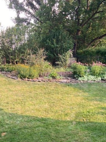 37 Damon Rd, Cincinnati OH 45218-1040 exterior