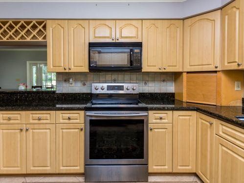 5272 Lake Blvd, Delray Beach FL  33484-4270 exterior