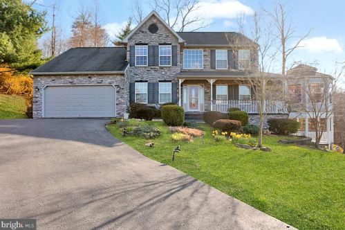 422 Fern Rd, Molino, PA 17961-9210
