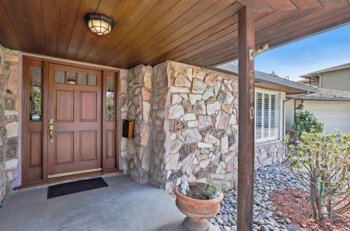 570 Minnesota Ave, San Jose CA  95125-1751 exterior