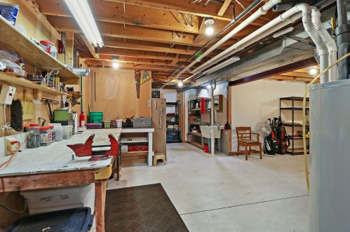 10210 80th St, Kenosha WI  53158-2054 exterior