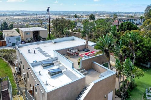 1570 Guy St, San Diego CA  92103-4757 exterior