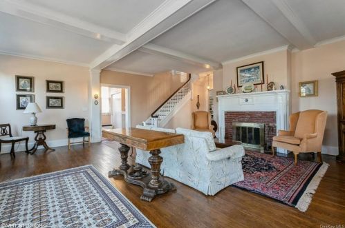 26 Hawthorne Ave, Rye Brook NY  10573-2927 exterior