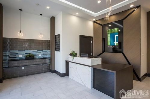 3304 Pine Valley Way, Piscataway NJ  08854-6475 exterior