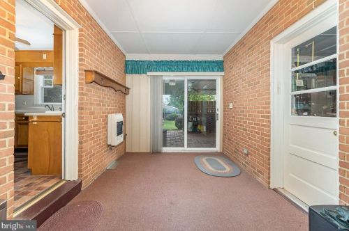 1 Oak Ave, Siddonsburg PA  17019-8511 exterior